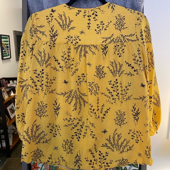 Marigold peasant shirt from Reitmans - Picture 2 of 11